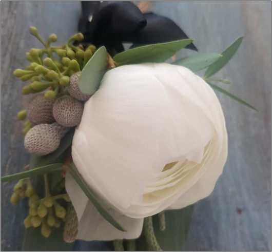 How a Florist Lake in Elmo Creates Stunning Floral Designs for Weddings and Special Events